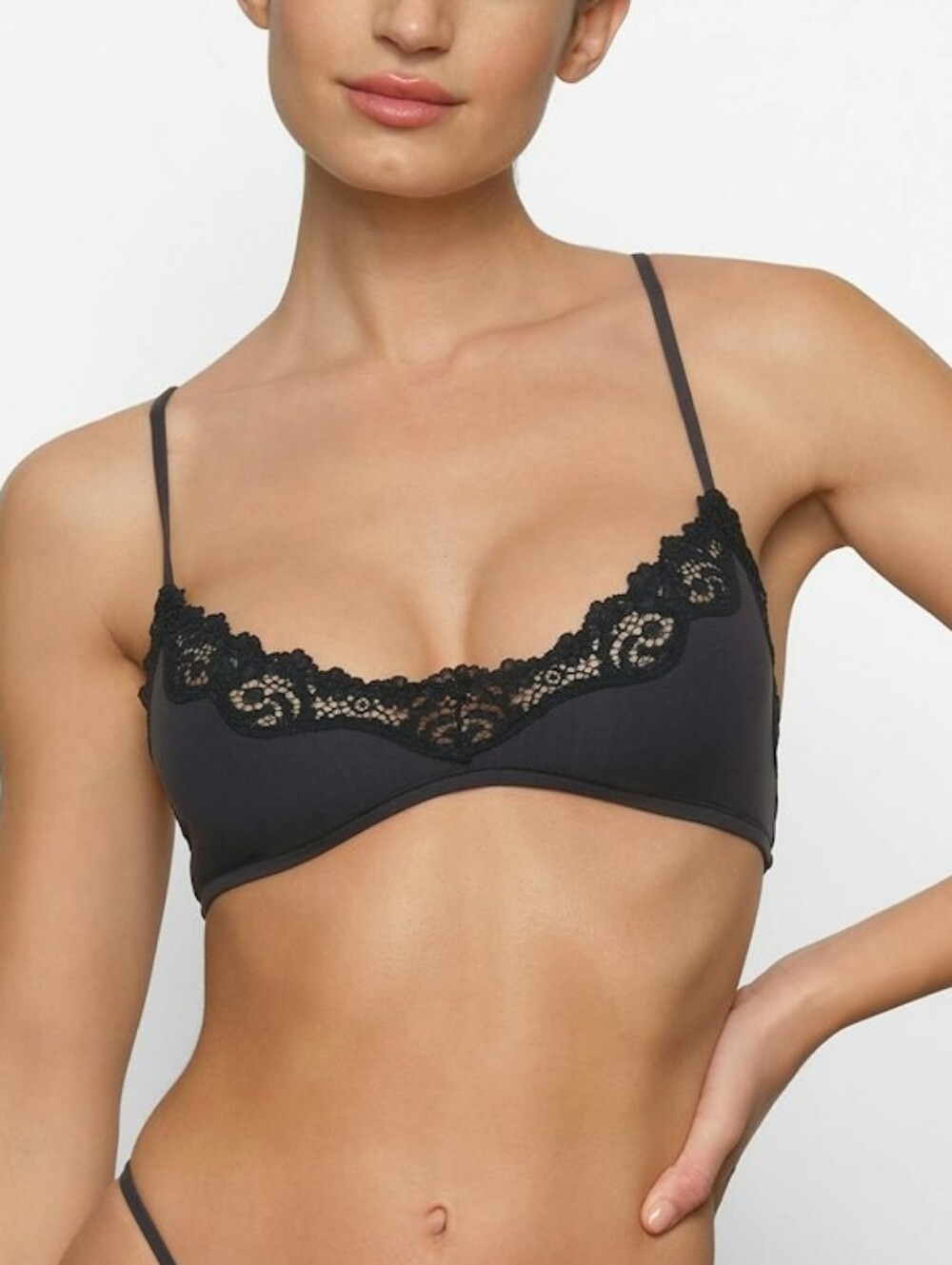 NWT Skims Fits Everybody Lace Scoop Bralette